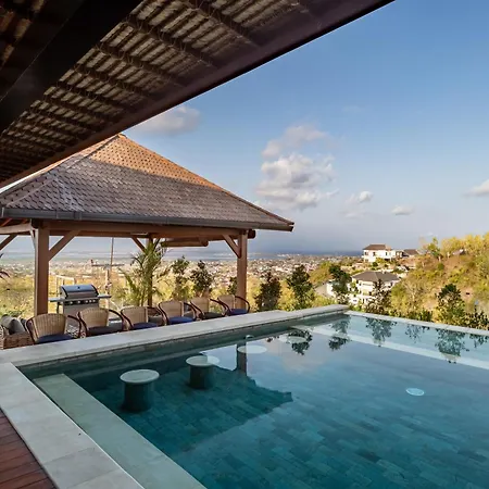 The Swan - Private Luxury Villa Suites 1, 2 & 3